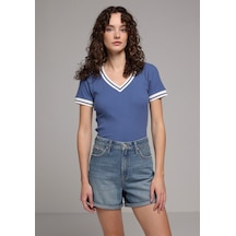 Colin's Colins Mom Fit Orta Bel Düz Kadın Light İndigo Denim Jean Şort Cl1081437 Q1.v1 Dn45052