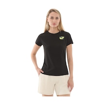 Puma Graphıcs Runnıng Illustratıo Kadın T-shirt Siyah 526553-01 SIYAH Puma Graphıcs Runnıng Illustratıo Kadın T-shirt Siyah 526553-01 SIYAH