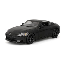 1:24 2023 Nissan Z Siyah 32904-04