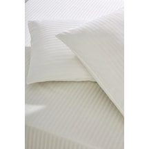 Komfort Home Battal Boy Çizgili Pamuk Saten Çarşaf Seti / Krem