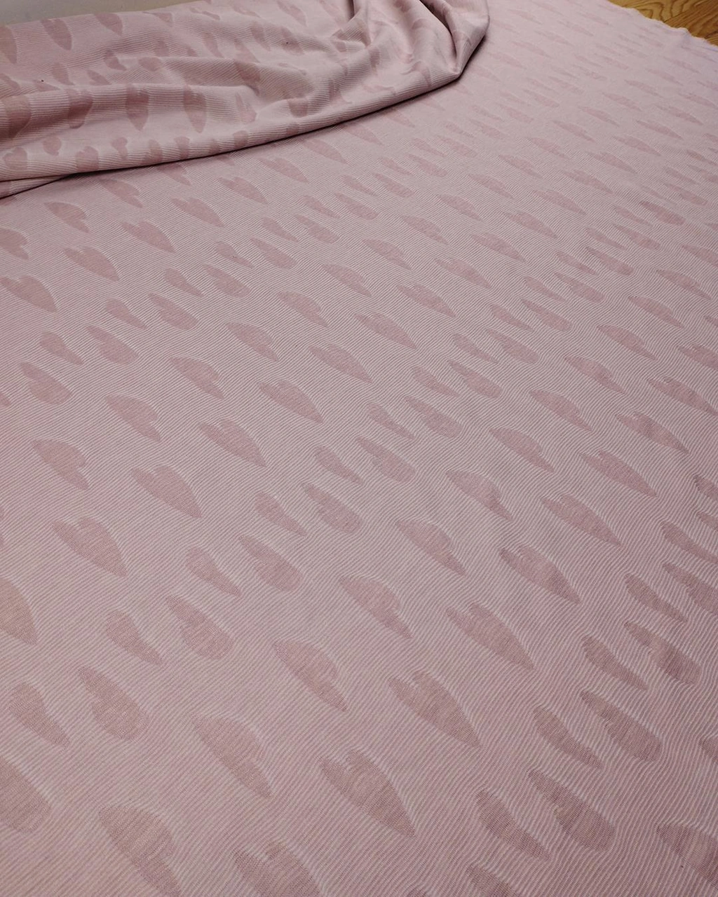 Örme Yumuşak Esnek Kalp Desenli Pembe Krem Renklerde En: 150 Cm-925 Renkli