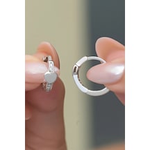 Nereze 925 Ayar Gümüş Rodyum Kaplama Kalp Detaylı 15 Mm Halka Küpe