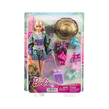 Barbie Tatile Gidiyor Bebeği