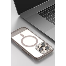 Apple iPhone  Uyumlu  15 Pro Max Hulk Magsafe Kapak - Beyaz