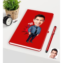 Kişiye Özel Bay Polis Karikatürlü Kırmızı Defter Kalem Seti - 3 Kırmızı