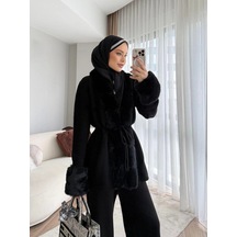 Siyah
