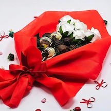 Sevgiliye Çiçek Çikolata Demeti Beyaz Gül