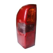 Nissan Patrol 06/07 Stop Lambası Sol Kırmızı/sarı/füme Famella