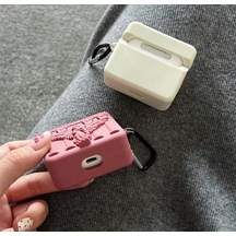 Apple Uyumlu AirPods 4. Nesil Angel Kılıf Dua Eden Melek Figürlü Pembe