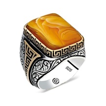 Sentetik Kehribar Taşlı 925 Ayar Erkek Gümüş Yüzük Beyaz