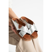 Dabab Shoes Narel Kadın Gümüş Hakiki Deri Düz Taban Çapraz Bant Terlik Sandalet