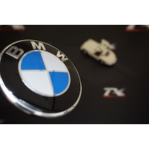 Bmw Ön Kaput Yeni Nesil F10 2010 2015 Logo 82Mm Bmw Ön Kaput Yeni Nesil F10 2010 2015 Logo 82Mm