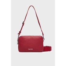 Calvin Klein Logolu Ayarlanabilir Askılı Çanta Lv04f3656gxll Bayan Çanta Lv04f3656g Xll Bordo