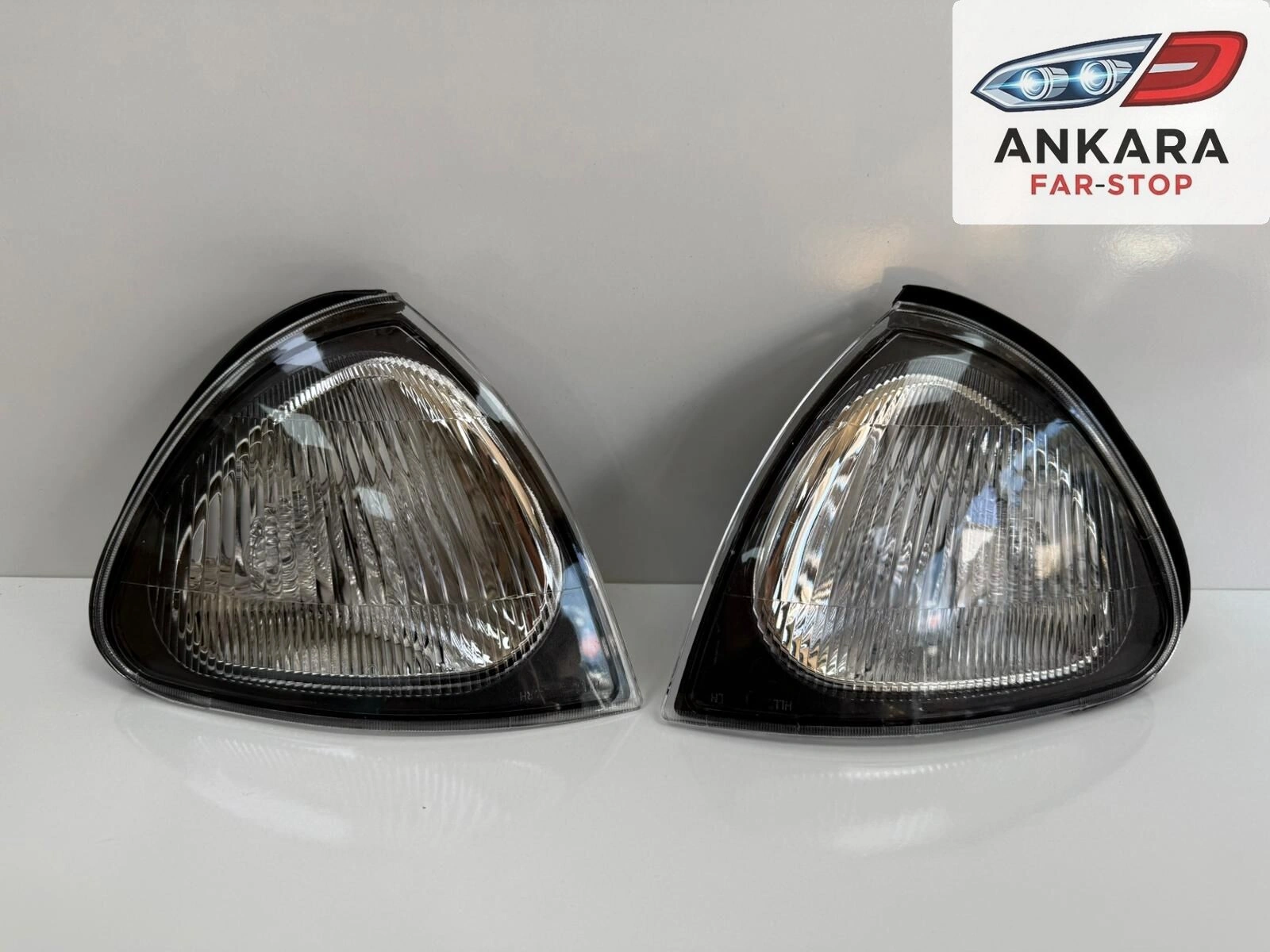 Toyota Avensis 1998 - 2000 Sinyal Lambası Ön Sağ - Sol Takım 2 Adet