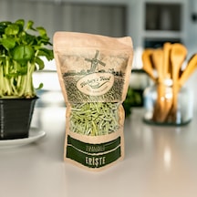 Ispanaklı Erişte 400gr Buğday Unu, Süt, Ispanak Püresi, Yumurta, Irmik, Tuz.
