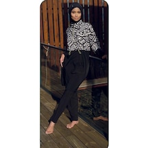 Siyah