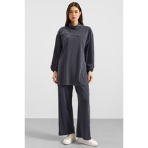 Lacivert