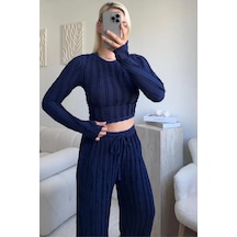 Trend Alisse Lacivert Kışlık Premium Fitilli Parmak Geçmeli Crop Bluz Bol Paça Pantolon Takımı Trend Alisse Lacivert Kışlık Premium Fitilli Parmak Geçmeli Crop Bluz Bol Paça Pantolon Takımı