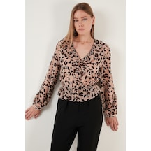 Lela Leopar Desenli Fırfırlı V Yaka Tül Bayan Bluz 611Kb2034 Leopar