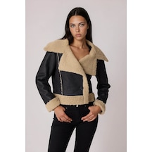 Vitrin Önü Düğmeli Kürklü Crop Biker Ceket Camel