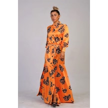 Kadın Turuncu Hakim Yaka Çiçekli Etekleri Volanlı Saten Uzun Elbi