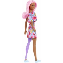 Barbie Fashionistas Büyüleyici Parti Bebekleri HBV21