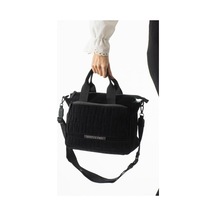 Siyah