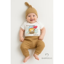 Babyden's Yengesinin Aslanı 3 Lü Bebek Takımı Pamuklu Fitilli Kumaş Kısa Kollu Zıbın, Manşetli Pantolon, Şapka Kahverengi