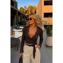 Black Fashion Kruvaze Bağlamalı Dantelli Kahverengi Bluz