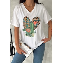 Femelle Kadın Beyaz V Yaka Büyük Beden Kaktüs Pul Payet İşlemeli %100 Pamuk Büyük Beden Tişört - Feb36