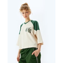 Koton Arkası Baskılı Oversize V Yaka Crop Kolej Tişört Bej 5sal10363ık Ekru