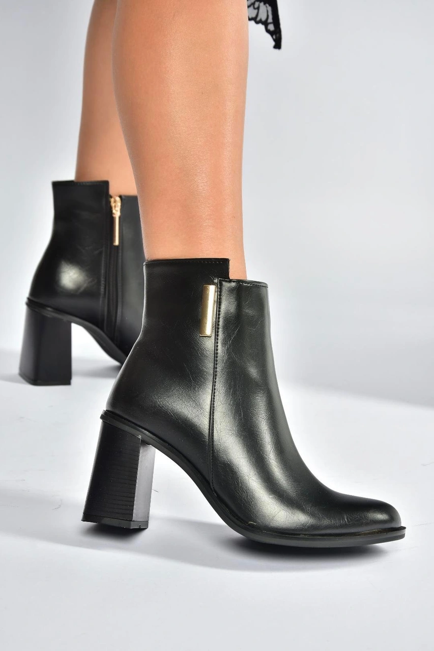 Fox Shoes V518103109 Siyah Kalın Topuklu Kadın Bot Siyah-Suni Deri