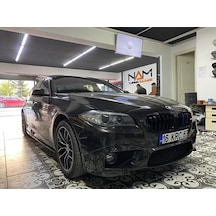 Bmw F10 Marşpiyel Lipi Alt Bıçak Parlak Siyah
