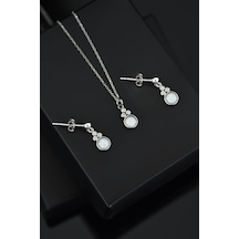 Papatya Silver 925 Ayar Gümüş Rodyum Kaplama Beyaz Opal Yuvarlak Kolye ve Çivili Küpe Set