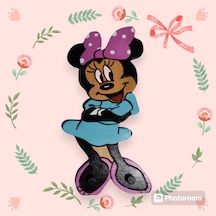 Minnie El Yapımı Ahşap Duvar Panosu ve Askısı Çok Renkli