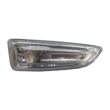 Opel Insıgnıa- 21/22 Çamurluk Sinyali Sağ Beyaz