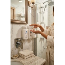 Duvara Asmalı Kilitli Aparatlı 3 Lü Banyo Seti Şampuan Duş Jeli Ve Saç Kremi Plastik Şişesi 400 Ml 6 Diğer