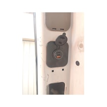 2006-2018 Mercedes Sprinter D-sütun 30mm Priz Ve Işıklar İçin Anahtar Paneli