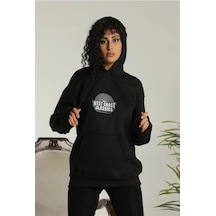 Kadın Oversize Kapüşonlu Cepli Baskılı 3 İplik Pamuklu Hoodie Sweatshirt - Siyah