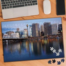 Deniz Ve Yüksek Bina Manzarası 240 Parça Puzzle Yapboz-74608