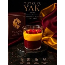 Mumelia Adanmış Hayatların Işığı - Doğal Soya Dekoratif Taraftar Mum - Sarı-kırmızı