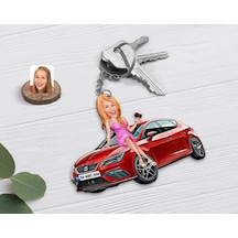 Kişiye Özel Bayan Seat Leon Kırmızı Figürlü Plakalı Ahşap Karikat (476912950)