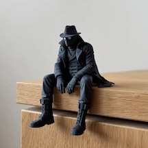 Zeroxo Noir Kahraman Kenar Figürü Siyah Oturan Raf Ve Masa Süsü 9x7 Cm