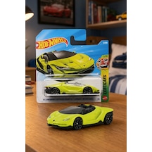 Hot Wheels '16 Lamborghini Centenario Roadster - Exotics Özel Seri Metal Oyuncak Araba Çok Renkli