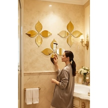 Yonca Şeklinde Yapışkanlı 1 Mm Gold Aynalı Pleksi 29 X 29 Cm 4 Adet 1 Takım Cam Sarı Renkli