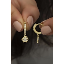 925 Ayar Gümüş Sallantılı Gold Kartanesi Küpe Altın