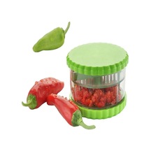 Kırılmaz Plastik Çok Amaçlı Kırıcı, Sarımsak Ezici, Soyucu, Ezici Çok Renkli