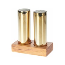 Gri
