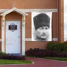 Kalpaklı Gazi Mustafa Kemal Atatürk - Siyah Beyaz Portre - Poster Bayrak 100x150 Cm 1