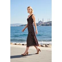 Benerly Kadın Maxi Bodycon Örme Puantiyeli Asimetrik Yaka Kolsuz Büzgülü Kahverengi